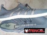 Zapatillas deportivas grises – Calzado atlético unisex – Tenis ligeros transpirables – Zapatillas casual con suela blanc