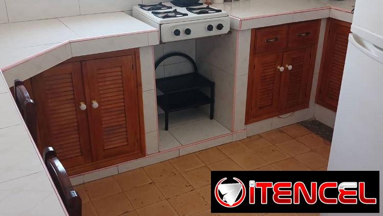 RENTA LINEAL PLAYA CON TERRAZA, PLACA LIBRE CISTERNA INDEPENDIENTE 29Y60 200USD 53582376