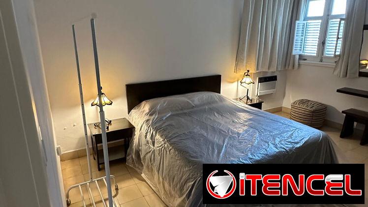 Venta de apartamento en el vedado 25 y j