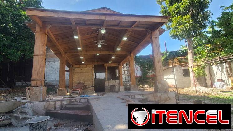 Todo tipo de estructuras y artículos de madera.