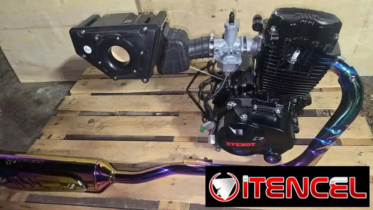 UNIDAD DE MOTO / KVKMOT / 200 CC / NUEVO / FACTURA CON FIRMA AUTORIZADA / CON CARBURADOR / CON TUBO DE ESCAPE / ENCENDID