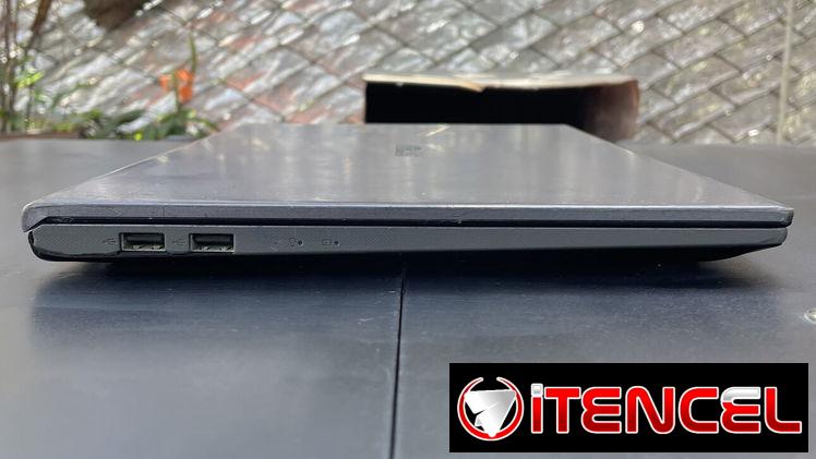 Asus Vivobook 15 Ryzen 3 (De Uso)