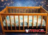 🍼 Cuna de Madera Plegable ideal para bebés y espacios pequeños! Madera con Colchón 54266893 🔹 Montaje rápido y seguro