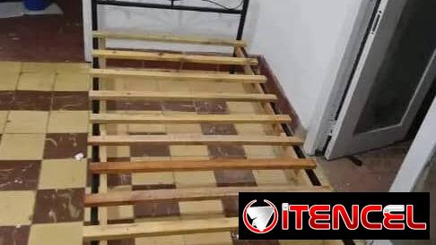 Tengo casi todo tipo de muebles no dude en preguntar   (Camas, literas, colchones, sillones, estantes, comedor, juegos d