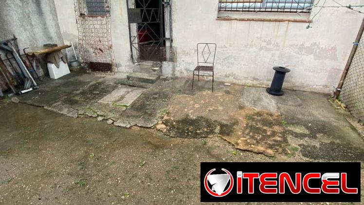 Apartamento en planta baja de dos cuartos en Altahabana