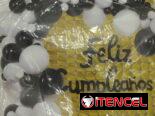Set de Globos de 72 Piezas – Plateado y Blanco (Cortina y Mantel)