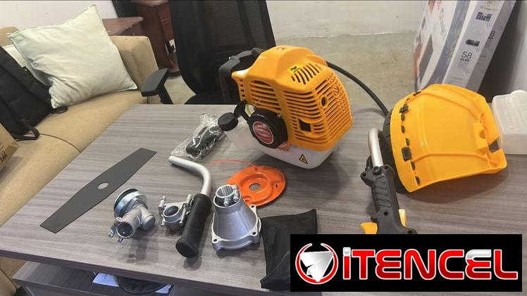 *Chapeadora STUTT&GART SG520*  – Anchura de corte 255 – Dislocación 51,7cm³ – Material Nailon – Ignición CDI – Lugar del