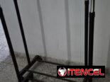 Perchas 64 pulgadas Alto x 47 pulgadas ancho