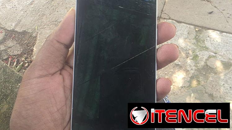 Se vende Samsung S25 Ultra desbloqueado
