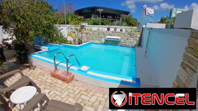 Se renta casa de 4 habitaciones CON PISCINA EN VARADERO.54026428