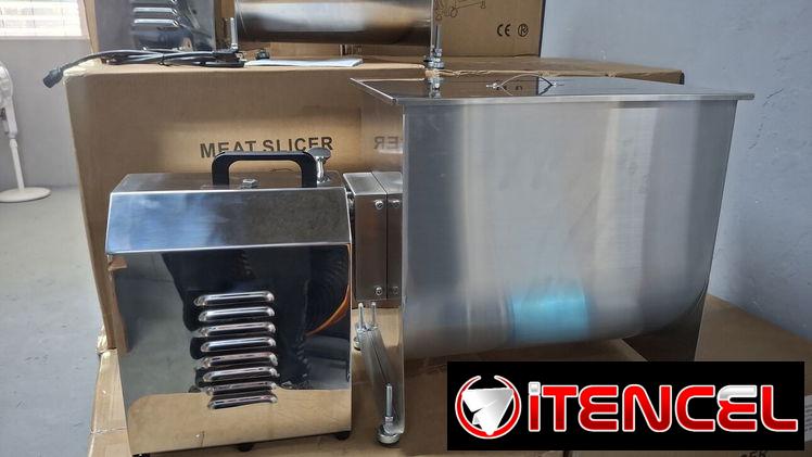 Mezcladora de carne profesional de 60 Litros