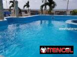 ⭐️ Penthouse Leo disponible en la playa de Guanabo con piscina y planta eléctrica. 5 habitaciones. Whatssap 5 2959440