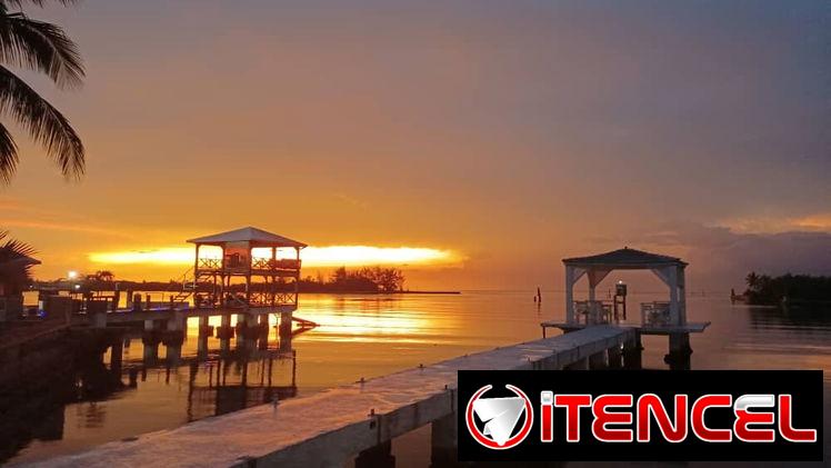 📱 Villa  en Santa Fe con Salida Directa al Mar y Jacuzzi Natural