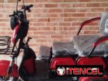 Triciclo eléctrico de paseo pequeño marca MAF