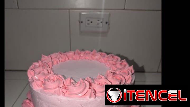 Ricos cake por encargo