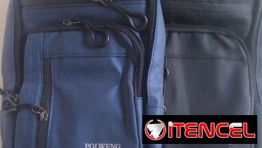 Bolsos medianos cruzados atras $9 usd. Mochila $17 usd