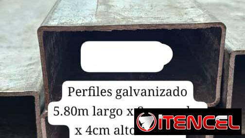 Tejas,purles y rollos de cerca