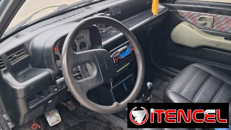 Vendo tico 1994, certifico en mano 9mil usd