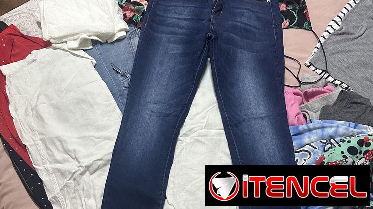Ropa de venta d garaje