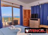 📱 Espectacular Villa de Lujo con Jacuzzi, Piscina y Acceso Directo al Mar
