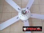 Lampara de techo con ventilador , tiene tres velocidades.