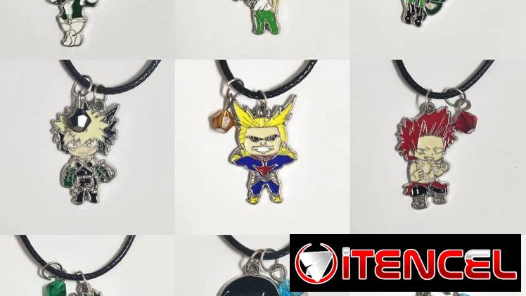 Collares animes y de videojuegos en La Habana Vieja