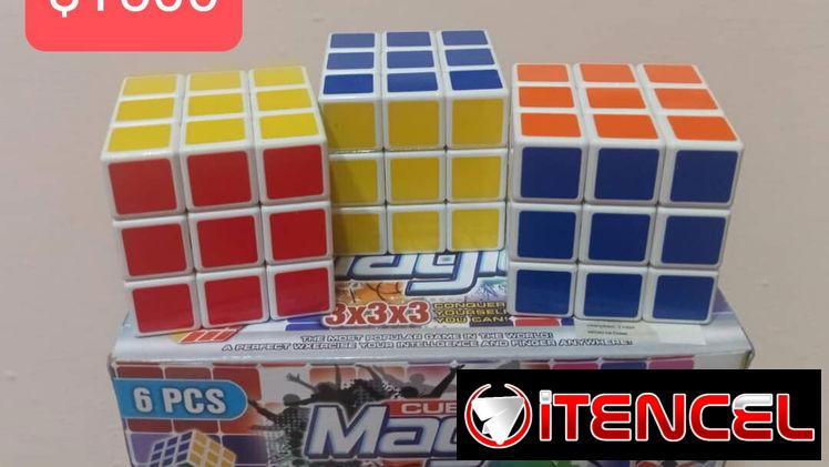 Rompecabezas para niños y adultos, juego de serpientes y escaleras,dados traslúcidos cubo de Rubik, cartas Uno, etc..