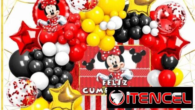 Set decorativo de 100 piezas tematico de minnie roja
