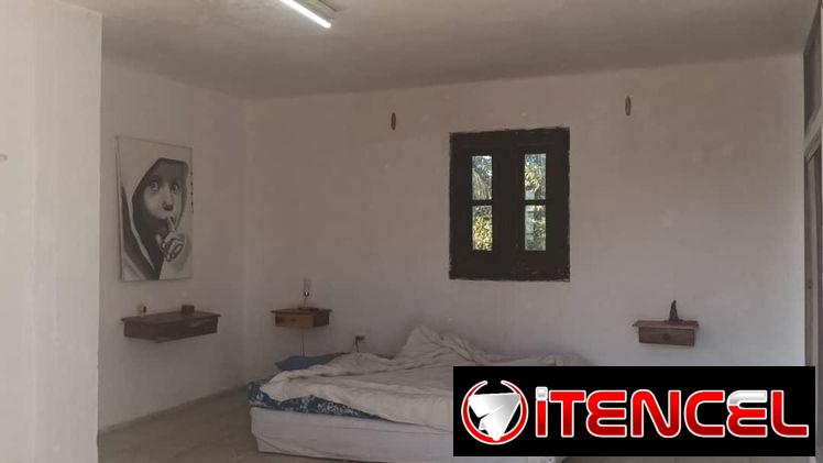 • LR008  🏡 Casa en venta – Reparto Martí, Cerro, La Habana  📍 Ubicación: Reparto Martí, municipio Cerro. 📌