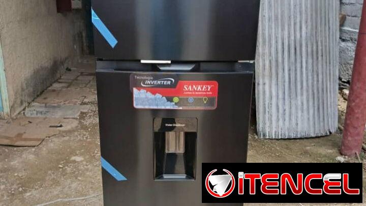Refrigerador SANKEY de 9.4 pies cúbicos con dispensador de agua 💧 tecnología inverter