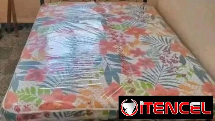Cama y colchónes