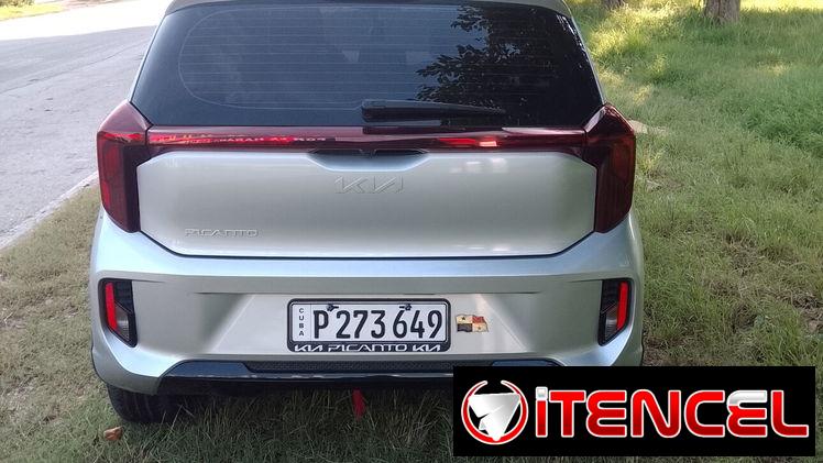 Se vende Kia Picanto 2025.