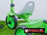 Triciclos para niños (Yus)