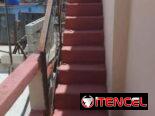 Apartamento 3er piso de 1 cuarto y placa libre