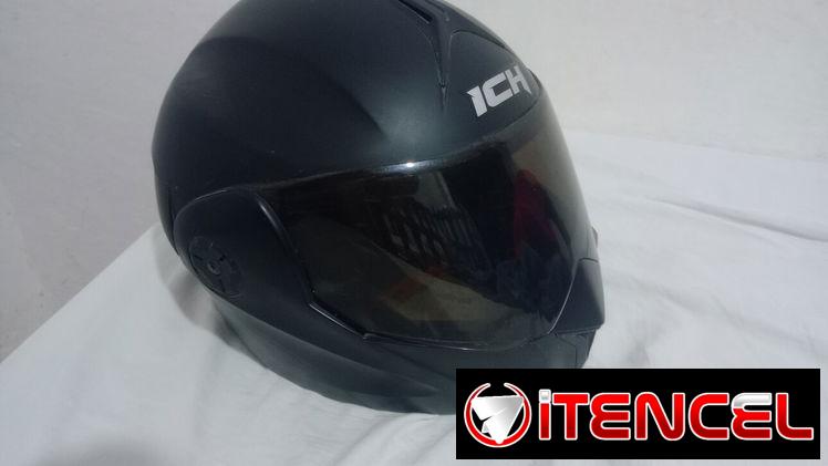 Casco integral certificado