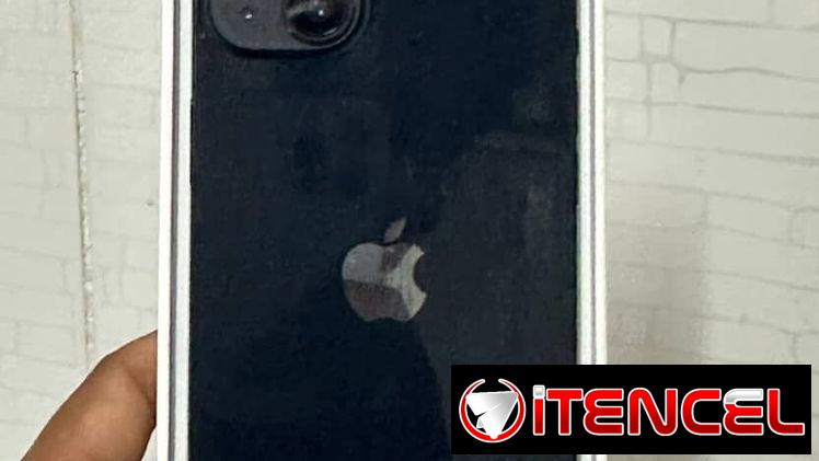 iPhone 13