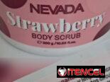 Exfoliante corporal con fragancias de Fresa y Manteca  de Karité.