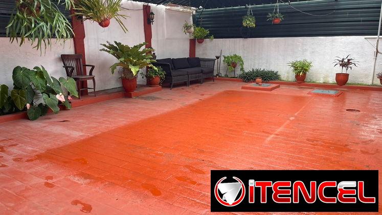 Se vende lujosa propiedad en el Sevillano