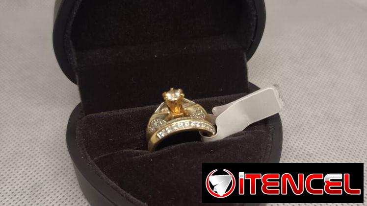 Anillos