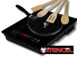 Cocina de inducción con sus accesorios