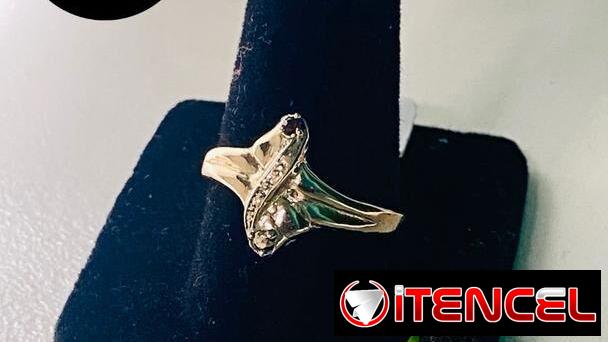 Aretes, cadenas,  pulsos, aros de cuello, y mucho más de oro 10k criollo y cifrado