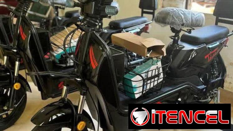 PATINETA ELÉCTRICA DCMLZ STAR TIME   ⚙️ESPECIFICACIONES  • 500w • ⁠48v  • ⁠20ah • ⁠Autonomía de 50 km • ⁠Gomas Rin 10