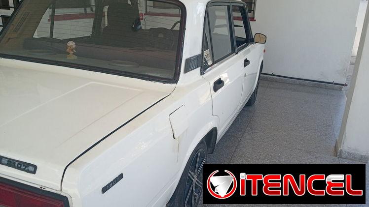 Lada 2105