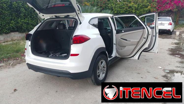 Hyundai Tucson 2019 Blanco :$23000  Hyundai Tucson 2020 Negro:$24500