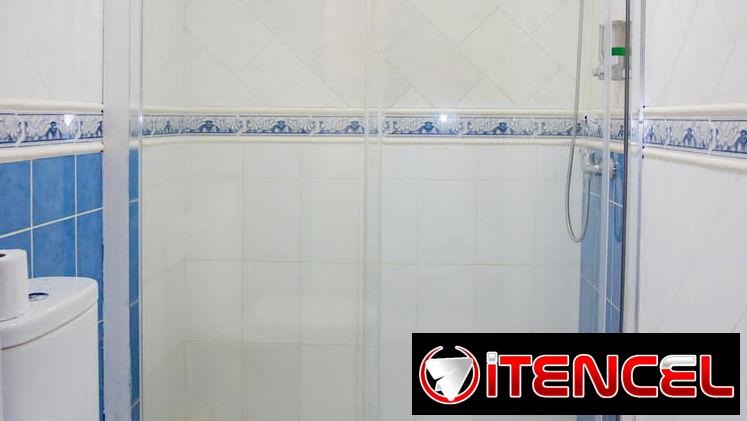 Se renta casa de 4 habitaciones CON PISCINA EN VARADERO.54026428