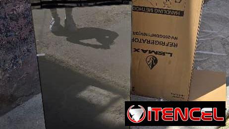 Refrigerador Lemax Efecto Espejo 7.5 pies