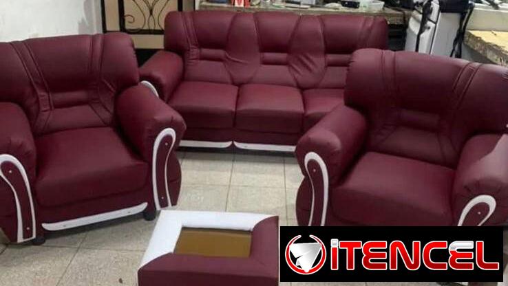 Sofá, Butacas y Mesa de Centro Nuevas