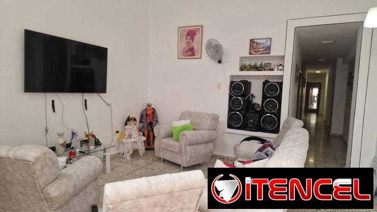 Renta de casa particular en la habana. Alquiler de casa por noches en Centro Habana. Hostal en Centro Habana