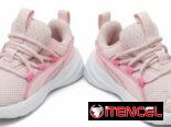 Zapatos para los niños de casa