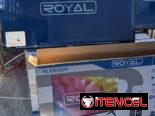 Smart Tv Royal 32 pulgadas con dos mandos